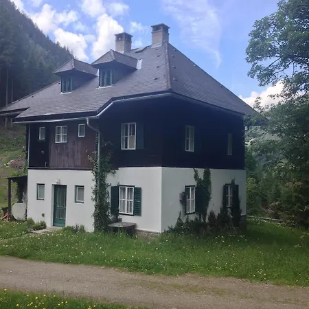 Waldhaus Ahornau *
