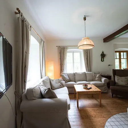 Waldhaus Ahornau *